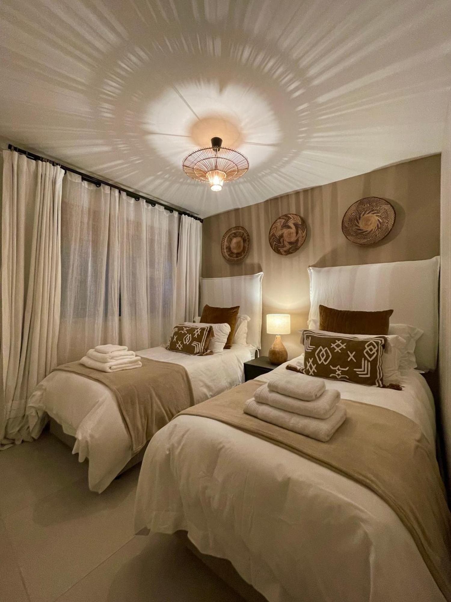 Abode Africa Διαμέρισμα Bloubergstrand Εξωτερικό φωτογραφία